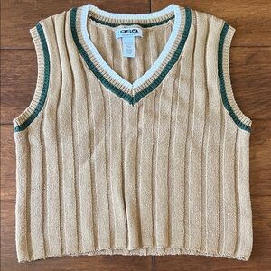 RSQ Tab and Green Sleeveless Knit Top XXS